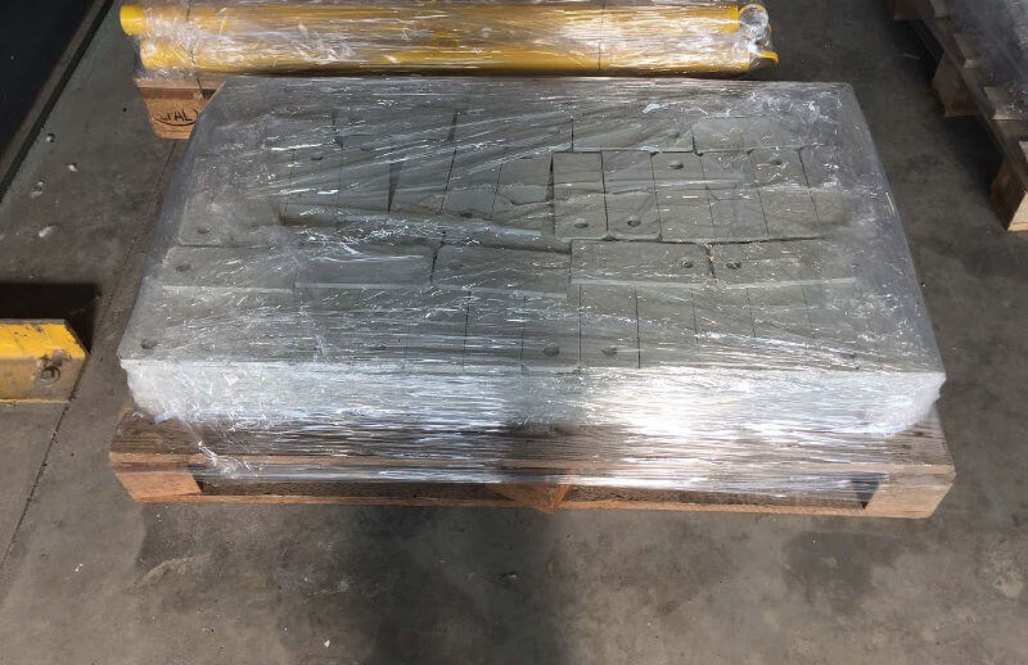 Staffe per scale metalliche per piattaforme Off-Shore